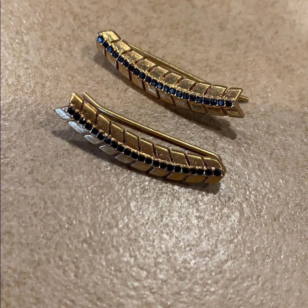 Stella and Dot Gilded Path ear climber